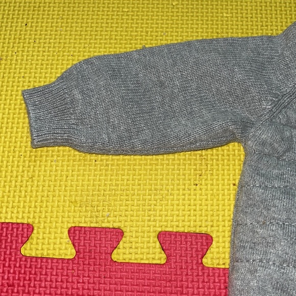 Zara sweater - Picture 5 of 6